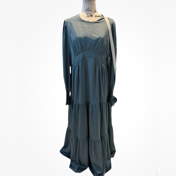 Zahraa smocked tiered maxi dress in French Blue Satin 2XL - Picture 1 of 6